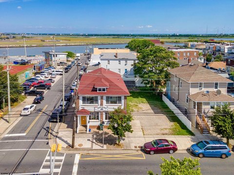 Atlantic City Bar & Restaurant