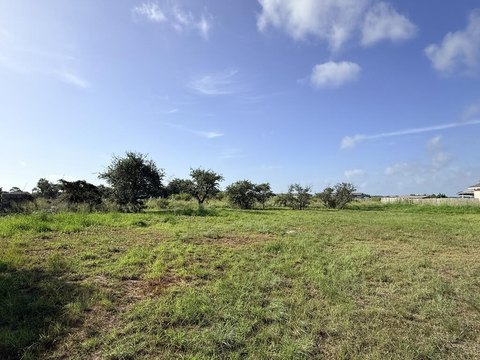 LAND - ROCKPORT, TX
