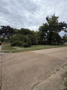 Land, Poplar Bluff, MO