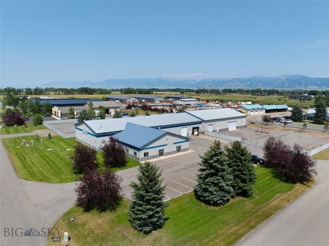 Flex Warehouse with Loading Dock