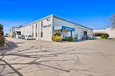 Industrial Flex Space with Yard