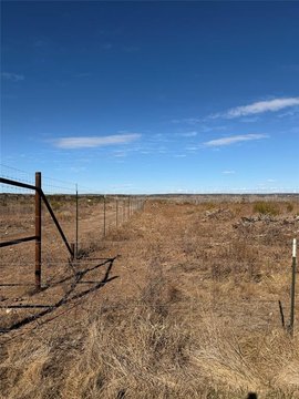 25 Acre Merkel Ranch Retreat