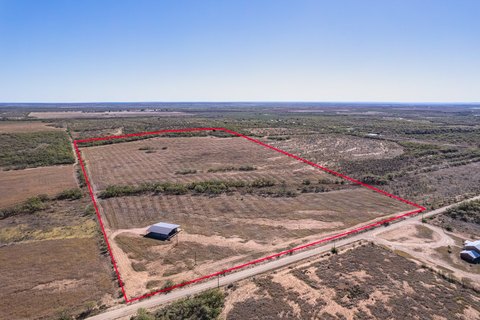 Turn-Key Hunting Land Retreat