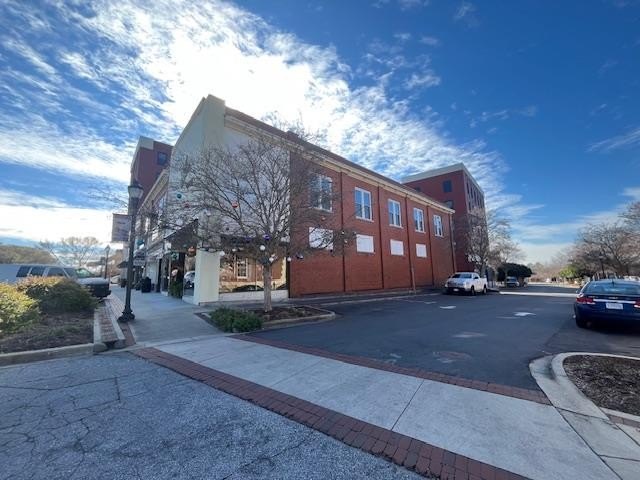Mixed-Use Corner Building in Greenwood