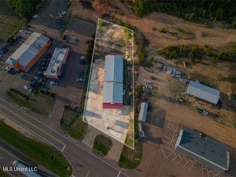 Magee Commercial Property on US-49