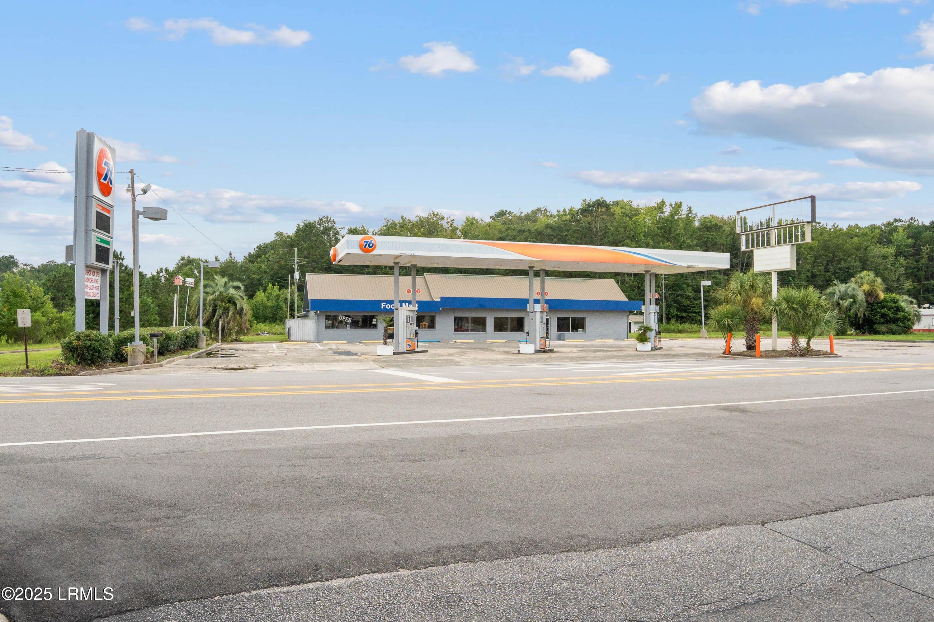 High-Visibility Gas Station & Store