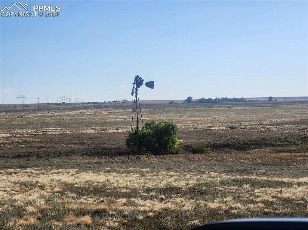 Land with Mountain Views