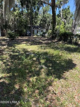LAND - Beaufort, SC