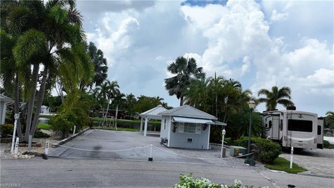 Land, FORT MYERS, FL
