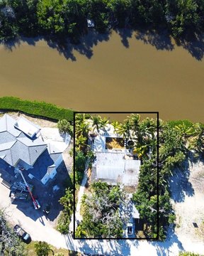 Waterfront Lot with Private Beach Access