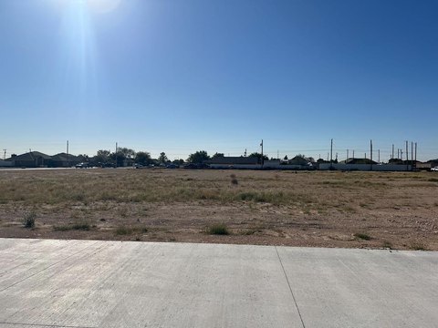 Residential Land in Midland, TX