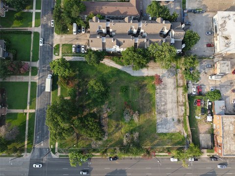 LAND - Dallas, TX