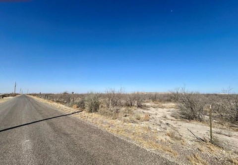 Unrestricted Land Near Fort Stockton