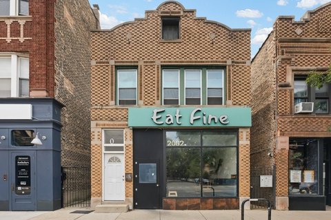 Bucktown Mixed-Use Investment Opportunity