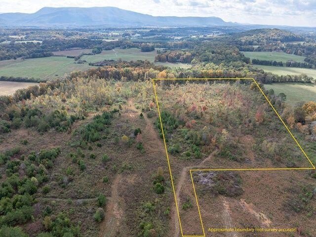 Etowah Land with Mountain Views