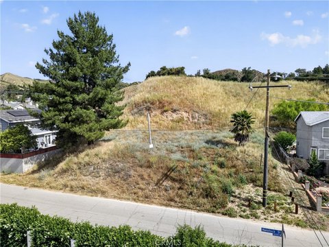 LAND - Val Verde, CA