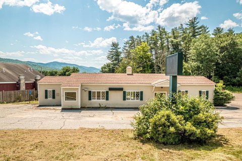 Former Bank Drive-Thru Building