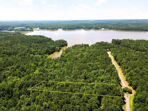 Lakefront Gated Community Lot
