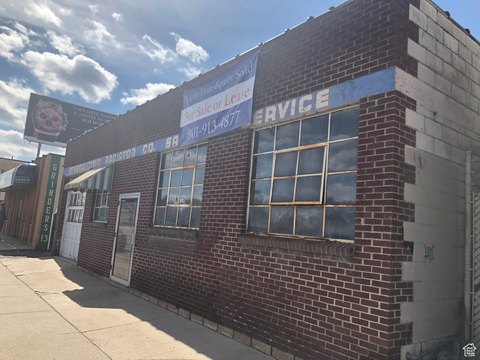 Commercial Property Near Downtown