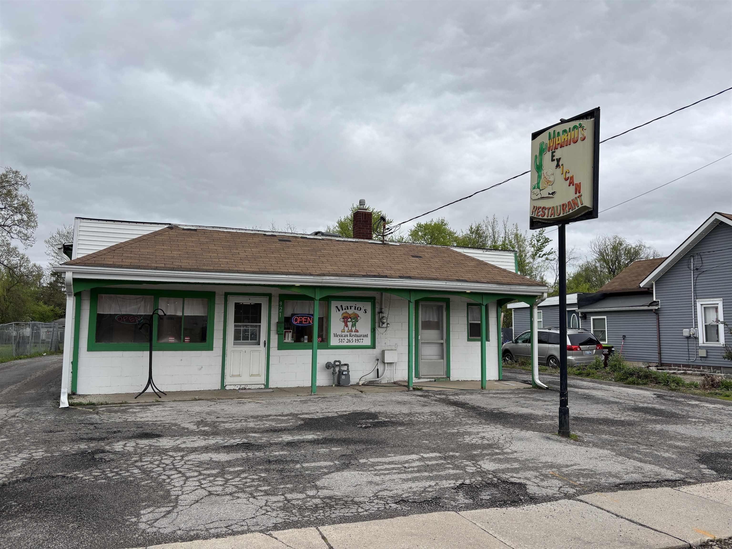 Established Restaurant in Adrian, MI