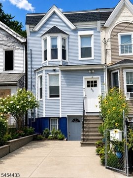 Renovated Duplex with Finished Basement