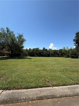Land, New Orleans, LA