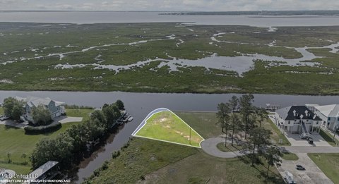 Waterfront Lot in Diamondhead, MS