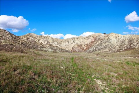 88+ Acres Land in Moreno