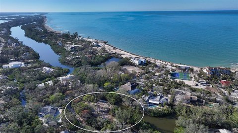 Land, SARASOTA, FL