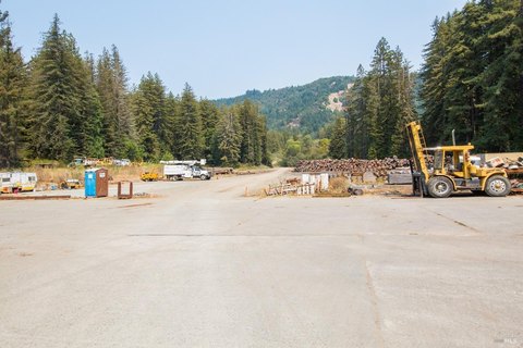 Industrial Storage Yard Land