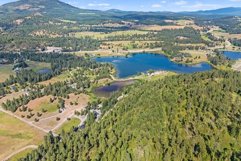 Colville Acreage with Lake Access