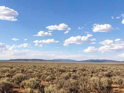 LAND - Taos, NM