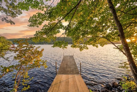 Waterfront Land with Lakefrontage