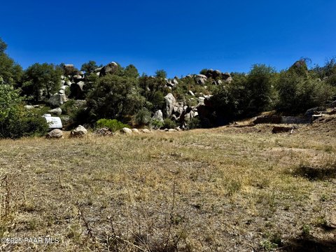 Land in Charming Yarnell, AZ