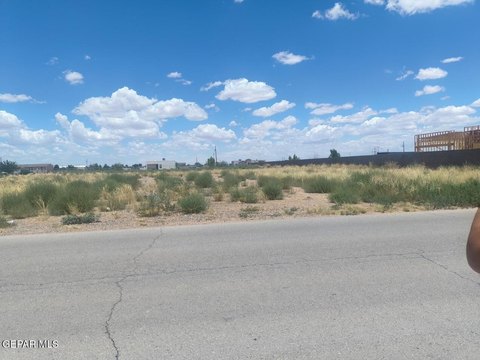 LAND - Chaparral, NM