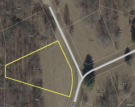 Buildable Waterfront Lot in Subdivision