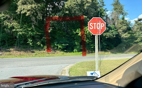 22-Acre Wooded Paradise