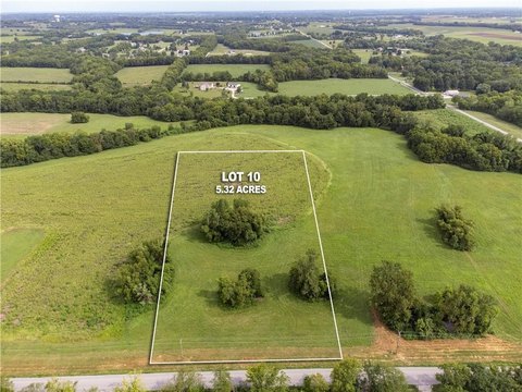 Peculiar, MO Acreage Homesite