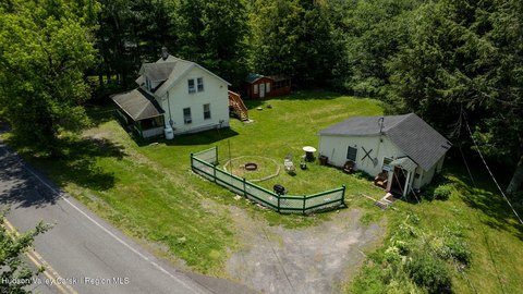 Tannersville Multifamily Property with Rental Income