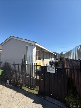 Los Angeles Quadruplex Investment Opportunity