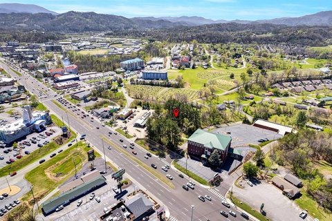 Prime Commercial Parkway Frontage