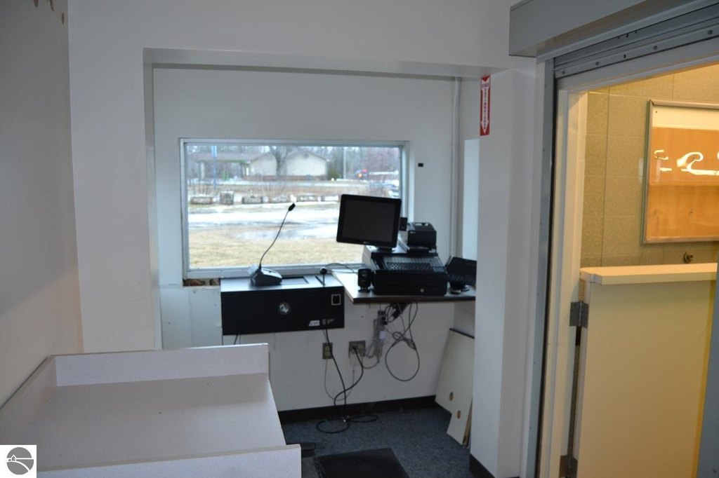 Picture 9