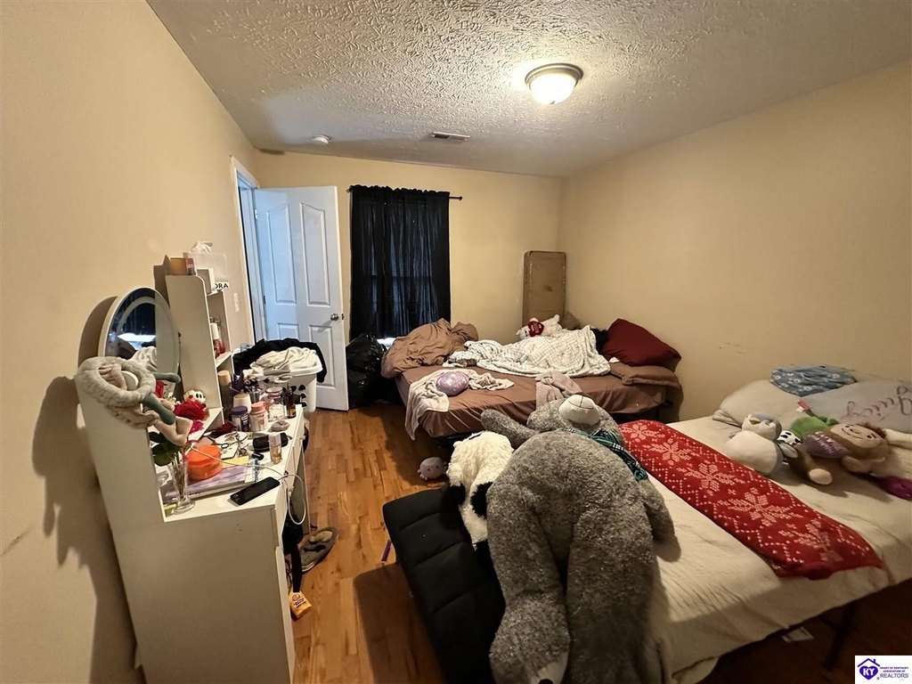 Picture 44