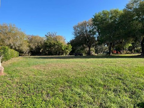 Land, SEBRING, FL
