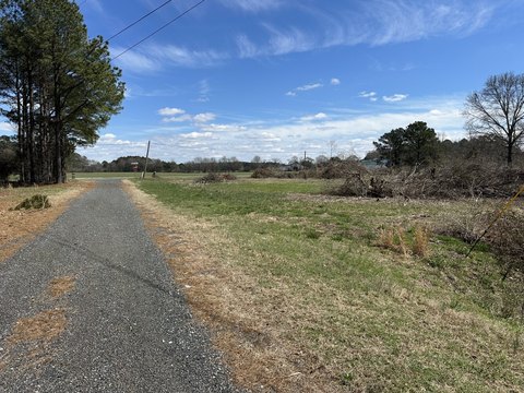 Multi-Access Highway Frontage Land