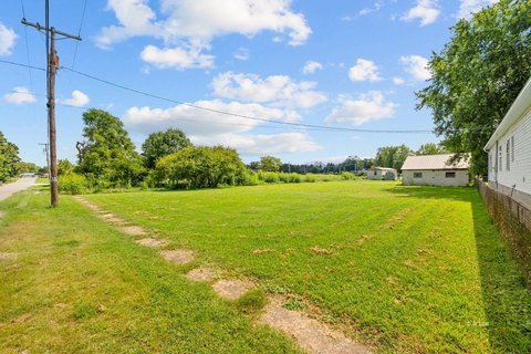 Buildable Lot with Detached Garage
