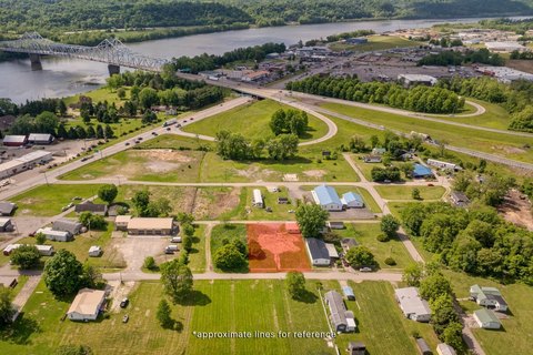Buildable Lot with Detached Garage