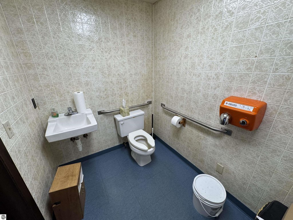 Picture 37