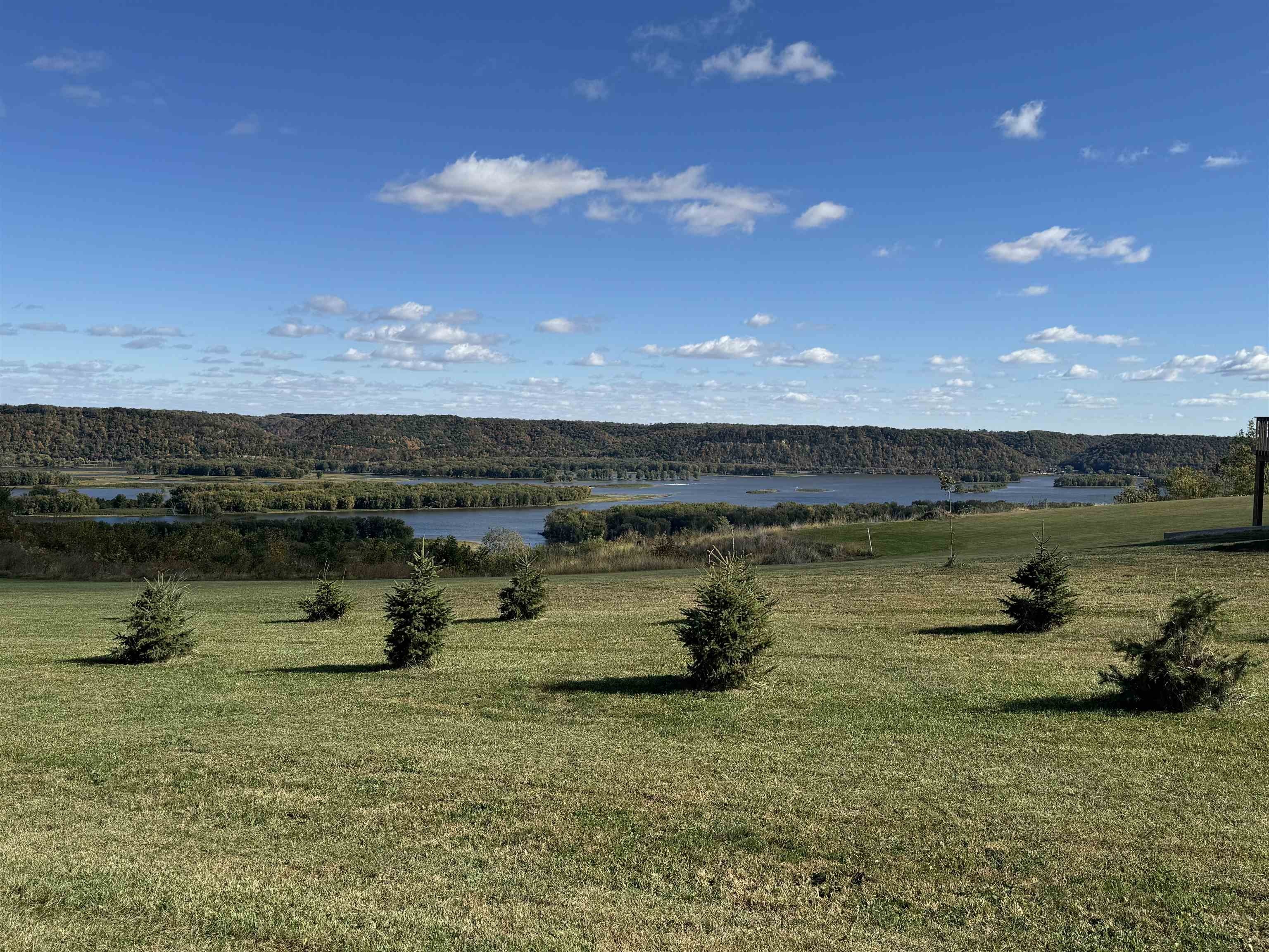 Garnavillo, Iowa Land with View