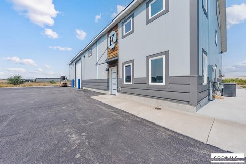 Flex Space with Warehouse and Offices